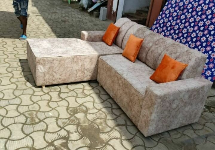 Canapé d'angle moderne confortable