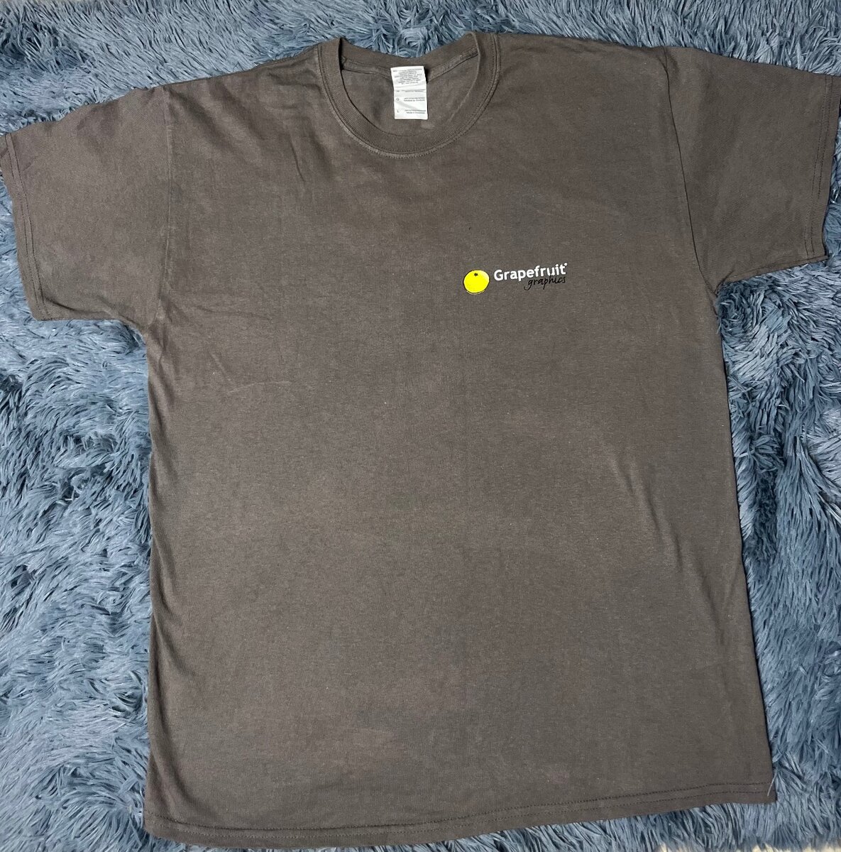 T-SHIRT FRIPERIE DISPONIBLE