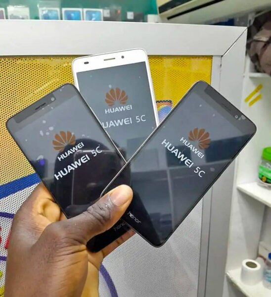 HUAWEI 5C CASI NEUF 64GB.