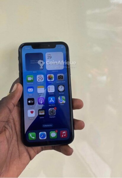 iPhone noir sans Face id