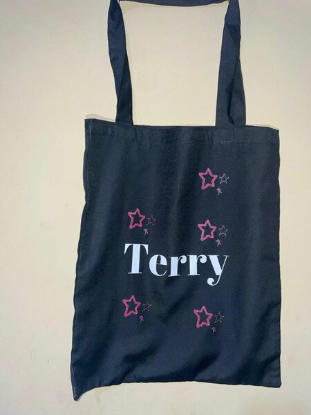 Tote bag