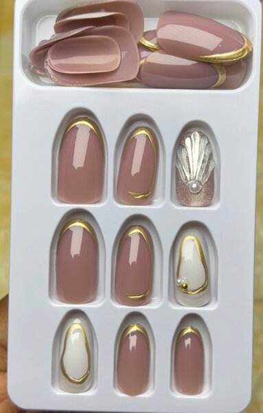 Press On Nails