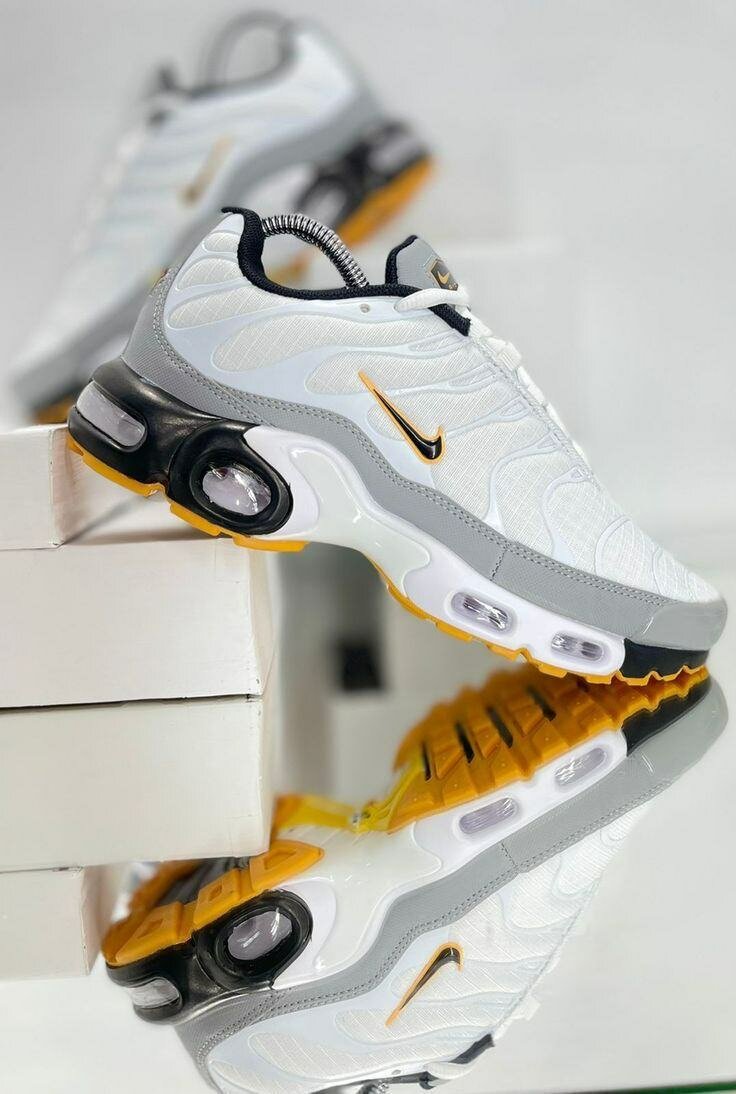 Nike tnt