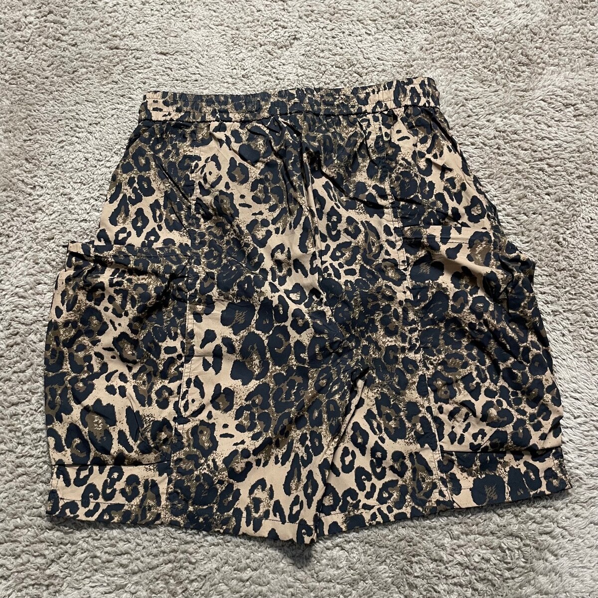 Short cargo parachute léopard