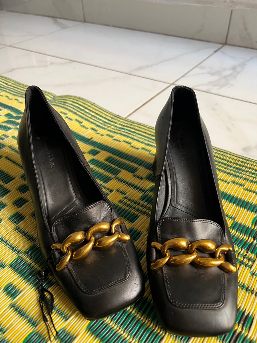 Escarpins noirs à talons