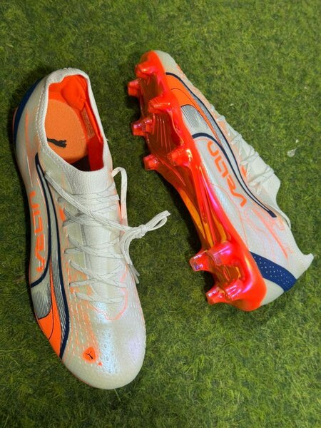 Chaussures de Football Ultra Rapides