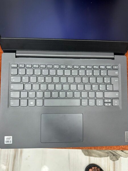 Ordinateur portable Lenovo