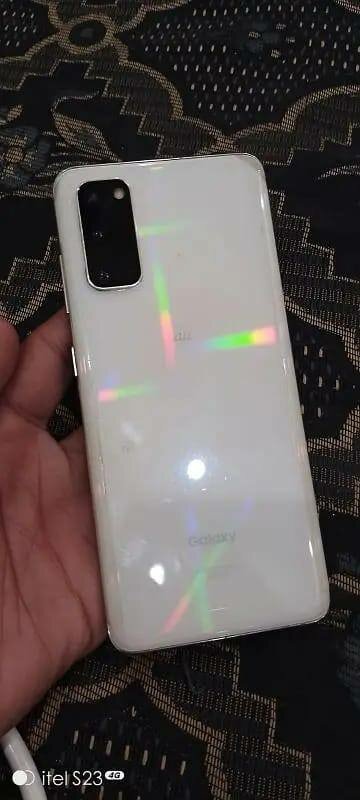 SAMSUNG S20 5G