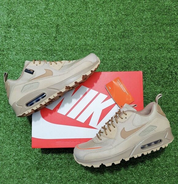 Nike Air Max 90 Beige Sneakers