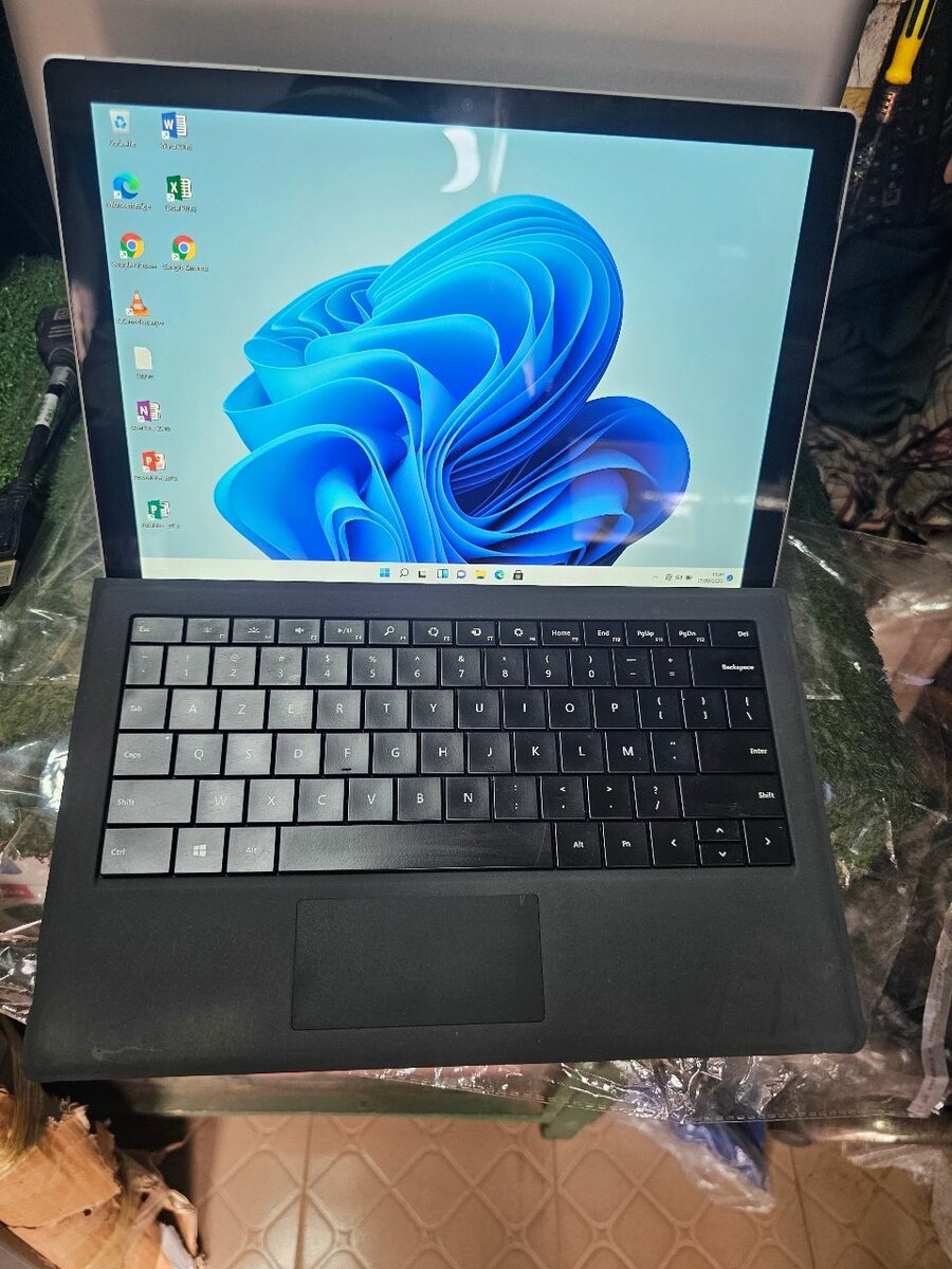 Microsoft Surface Pro 4