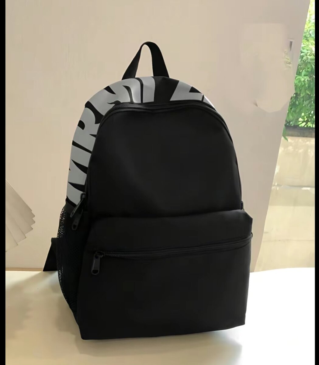 Sac à dos noir élégant