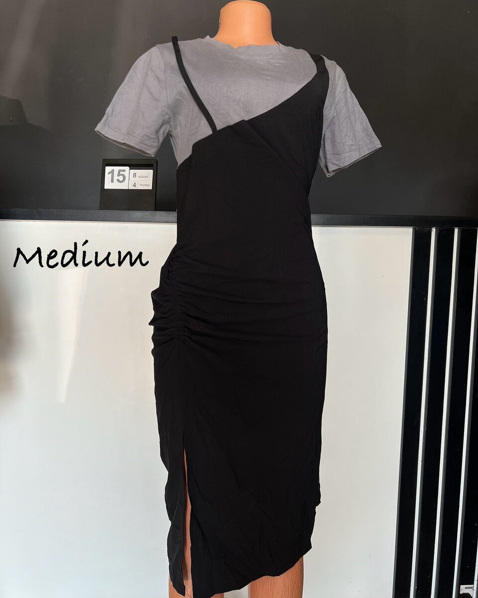  women's beautiful dress 