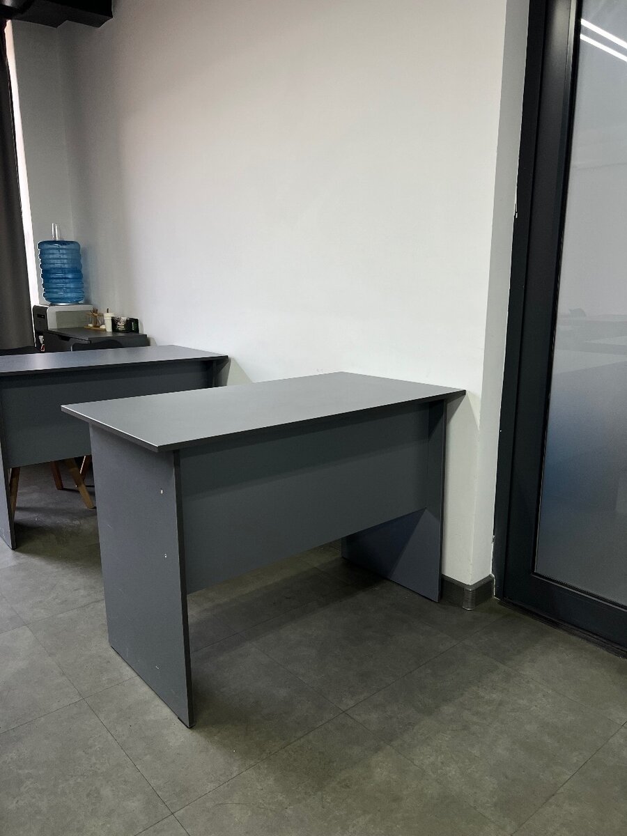 Стол офисный