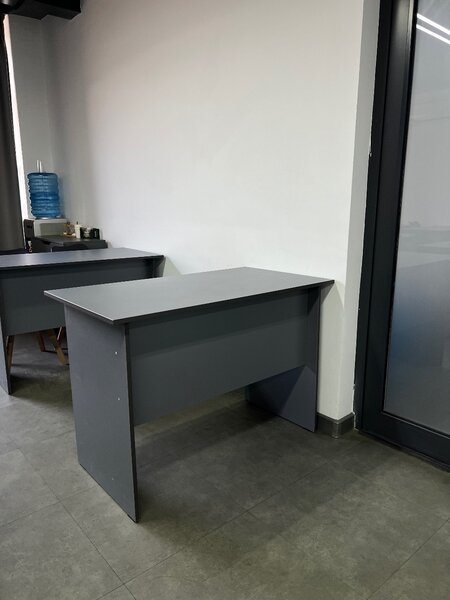 Стол офисный