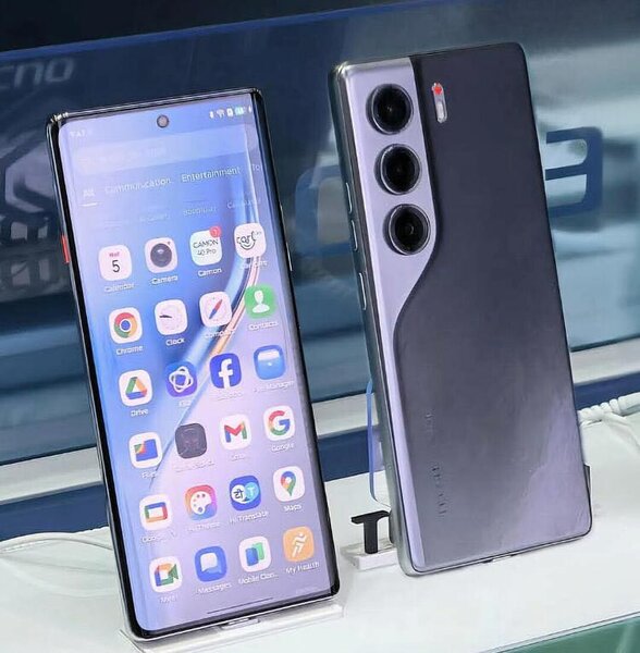 Smartphone Android Triple Camera