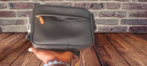 Sacoche en cuir élégante