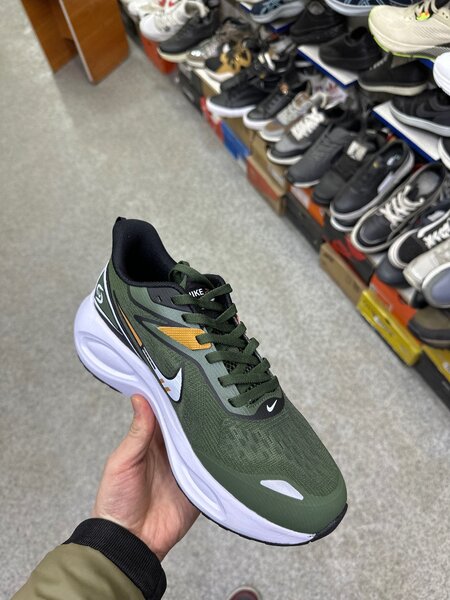 Nike кроссовка
