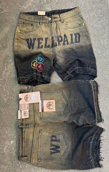 Shorts en denim délavé