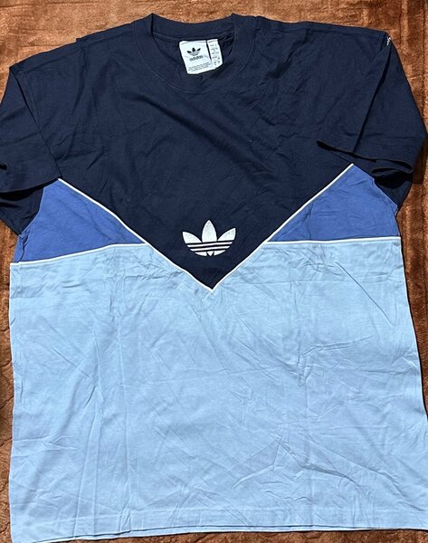 TEE shirt friperie
