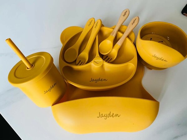 Customized baby feeding sets