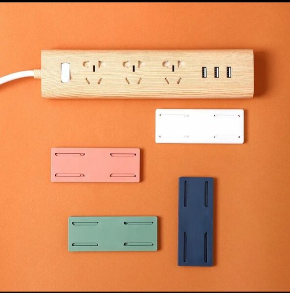 Support mural multiprise