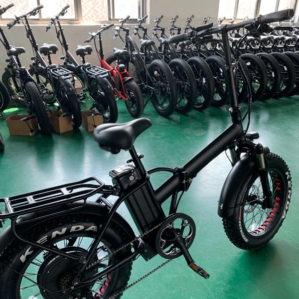 Vélo électrique pliant robuste