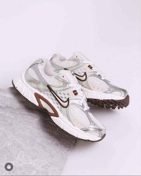 Baskets tendance argent femme