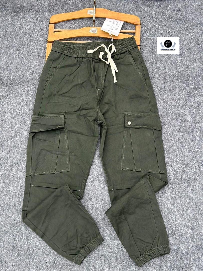 Pantalon cargo