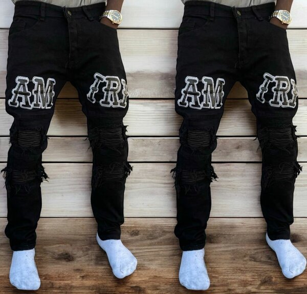 Jeans déchirés tendance