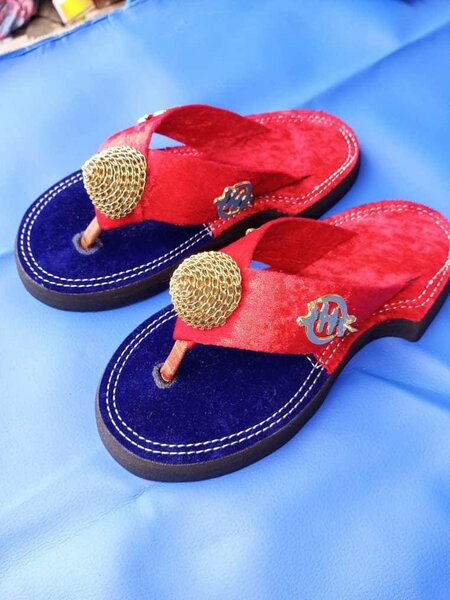 SANDALS UNISEX