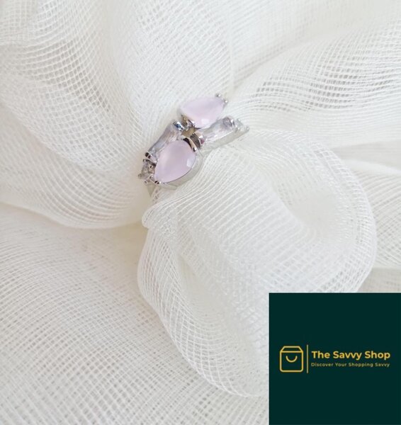 Drop stone ring