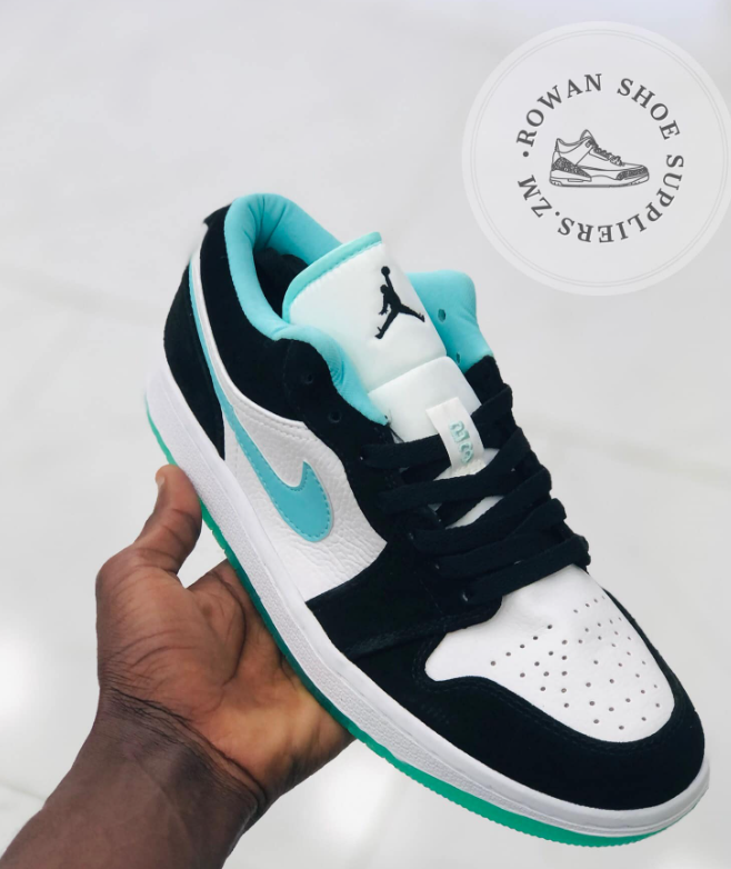 Jordan Air Jordan 1 sneakers in black and blue  Sizes:3-10