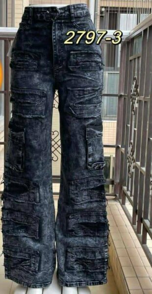 Jean cargo noir pour femmes