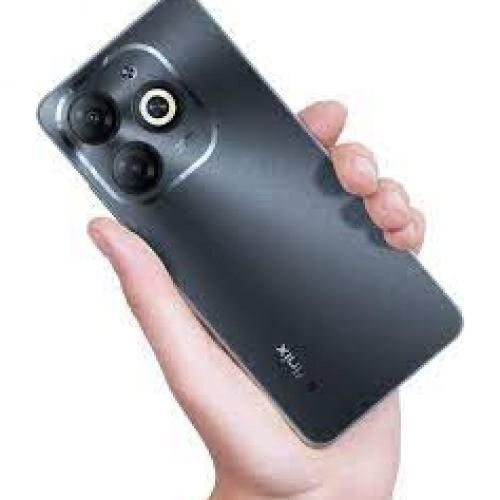 Infinix smart 8 64+3+3 6Ram