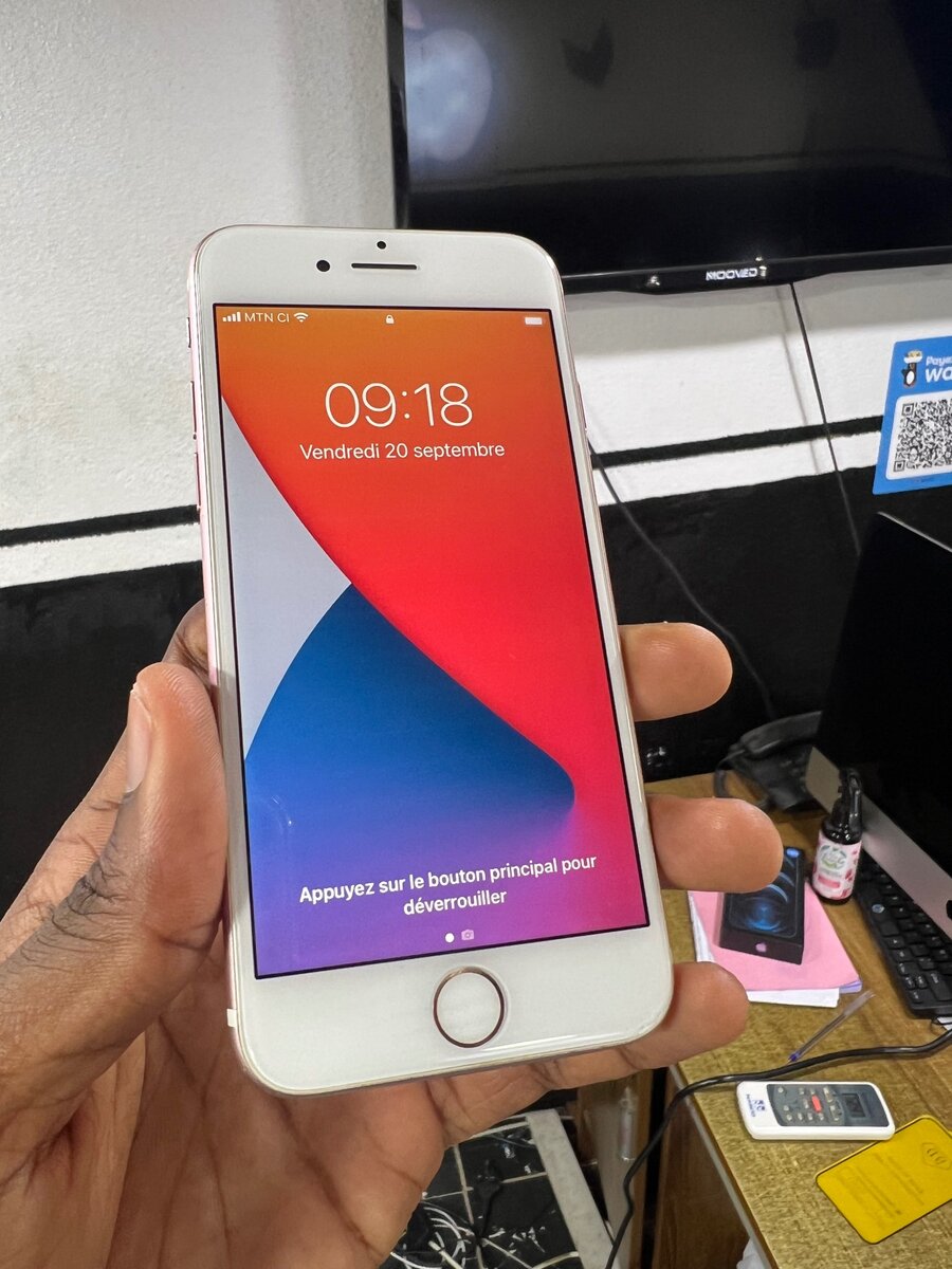 iPhone 7 simple propre 10/10