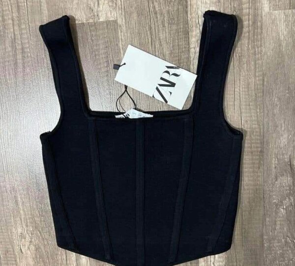 Corset et haut saute