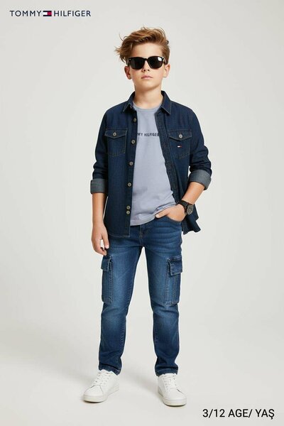 Ensemble style garçon décontracté