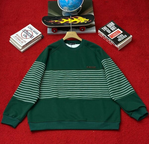 *SOLIDDDD CROP SWEATERS*