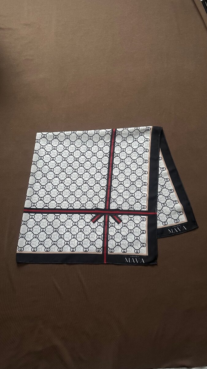 Платок сатиновый