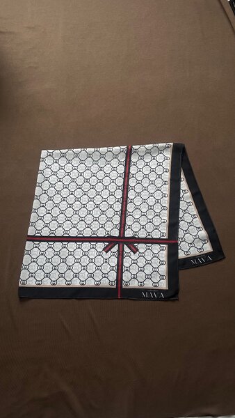 Платок сатиновый