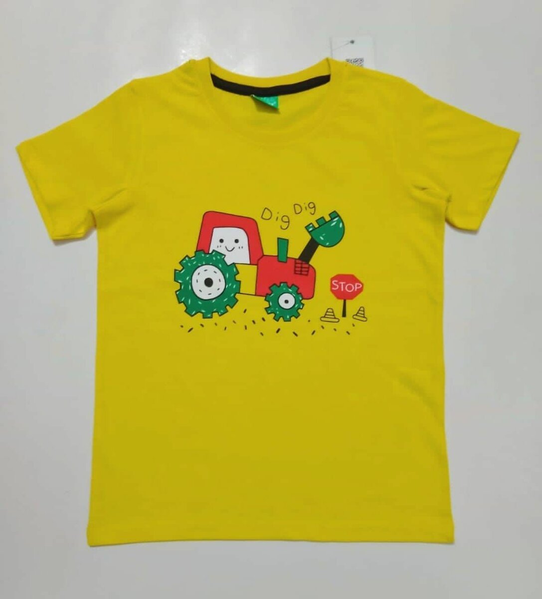 Cotton tops for boys