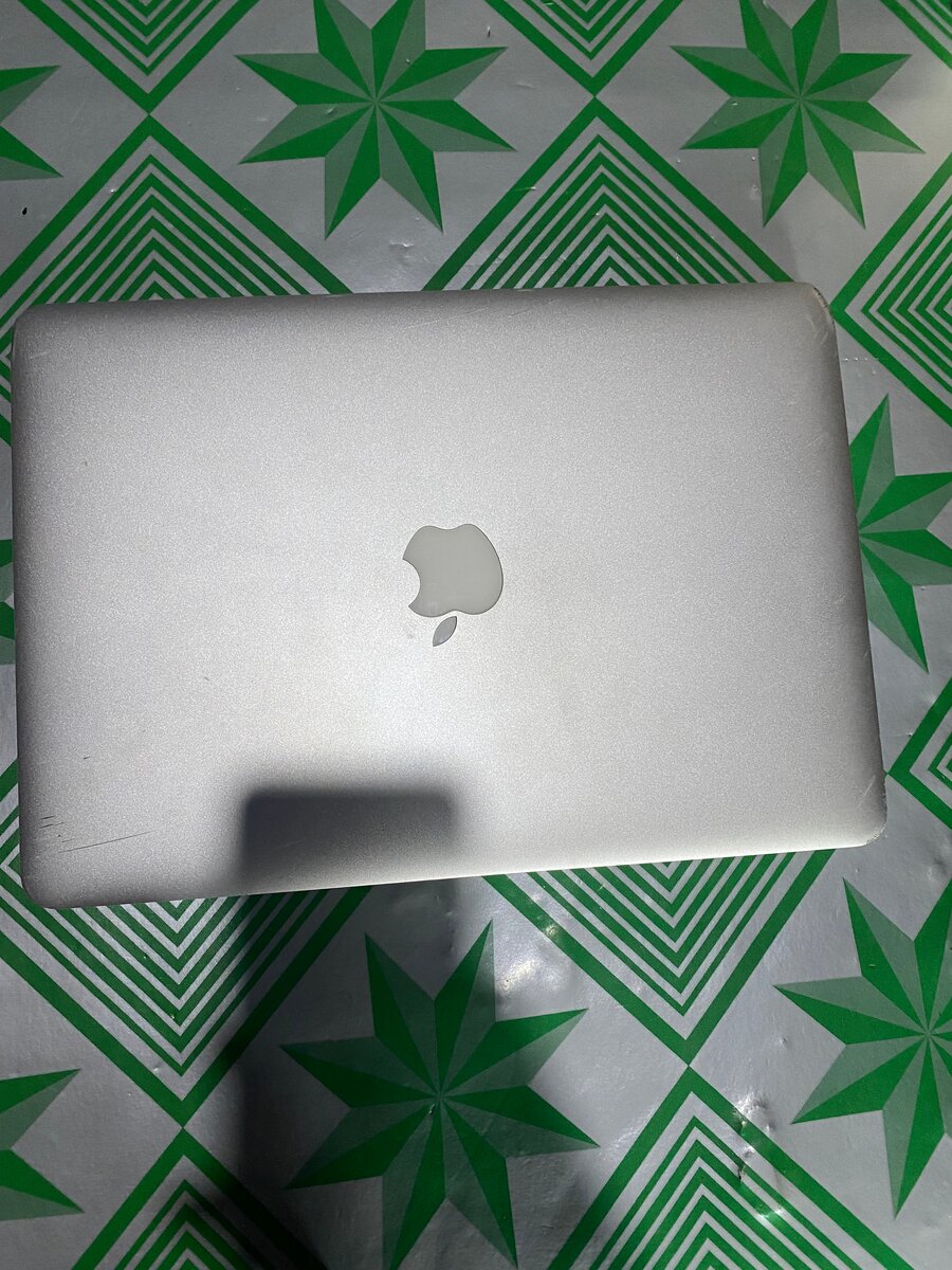 MacBook Air Silver
