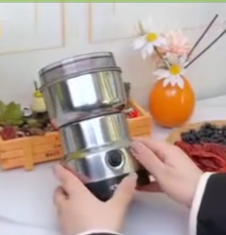 🥰GRANDE PROMO MINI BROYEUR🥰 Mini broyeur électrique multifonction, en acier inoxydable.