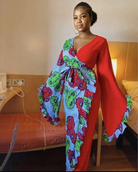 Robe longue fleurie élégante
