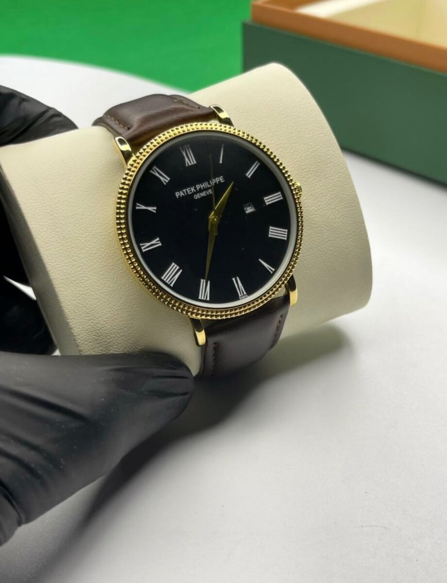 Montre Élégante en Cuir