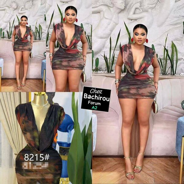 Robe moulante décolletée chic