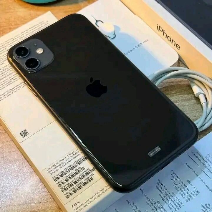 iPhone 12 Noir 64GB