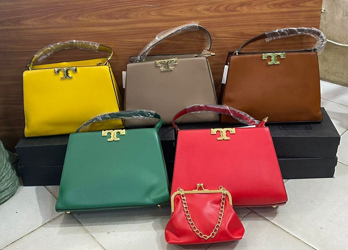Hand bag's