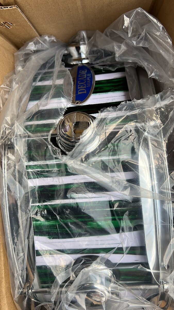 Pearl Decade Drum Set