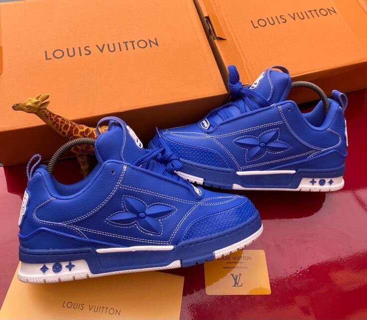 LOUIS VITTON SHOES AVAILABLE